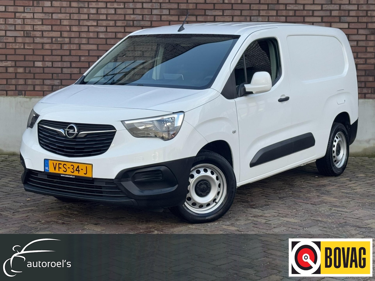 Opel Combo - 1.5D L2H1 Edition / 100 PK / Navigatie / Cruise Control / Parkeersensoren / Gatelock / 1e - AutoWereld.nl