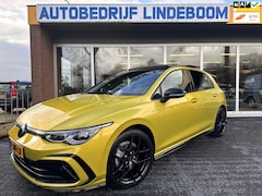 Volkswagen Golf - 1.5 eTSI 3x R-Line Pano, IQ LIGHT, ACC, Sport uitlaat, Dodehoek detectie