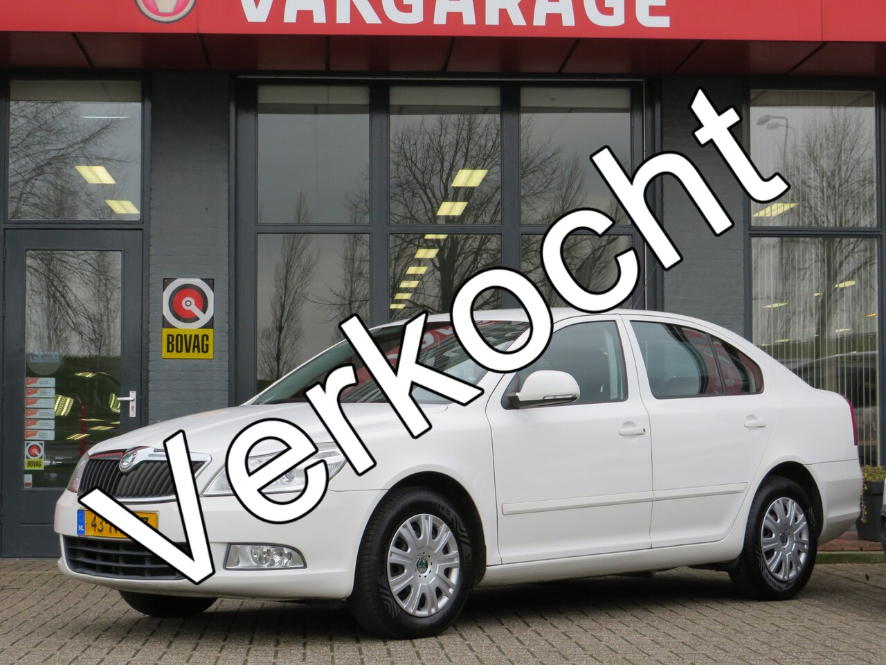 Skoda Octavia - 1.2 TSI Ambition | Airco | Cruise control | Parkeersensoren | Incl. Garantie | 1ste Eigena - AutoWereld.nl