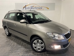 Skoda Fabia Combi - 1.2 TSI Style. *Airco*NL-Auto*Rijklaarprijs