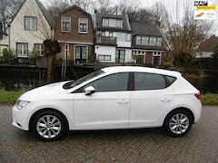 Seat Leon - 1.2 TSI 110pk Style Automaat 5-deurs Clima Cruise Multimedia