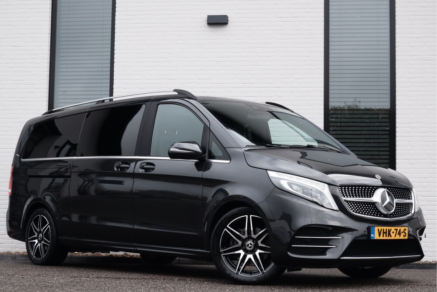 Mercedes-Benz V-klasse - 300d / BPM VRIJ / Aut / XXL / DC / Edition / 2x Elec Schuifdeur / Burmester / 360 Camera / - AutoWereld.nl