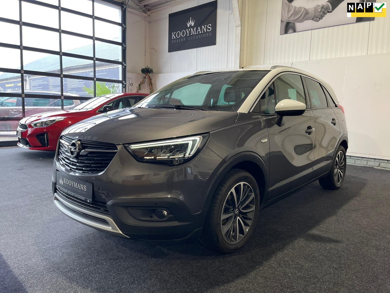 Opel Crossland X - 1.2 Turbo 131PK Innovation Panorama-Dak Cruise Climate Control Camera Navigatie Apple-Carp - AutoWereld.nl