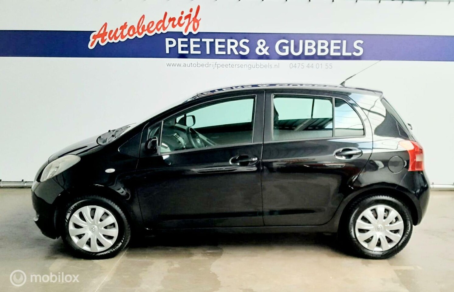 Toyota Yaris - 1.3 VVT-i Sol 1.3 VVTi Sol - AutoWereld.nl