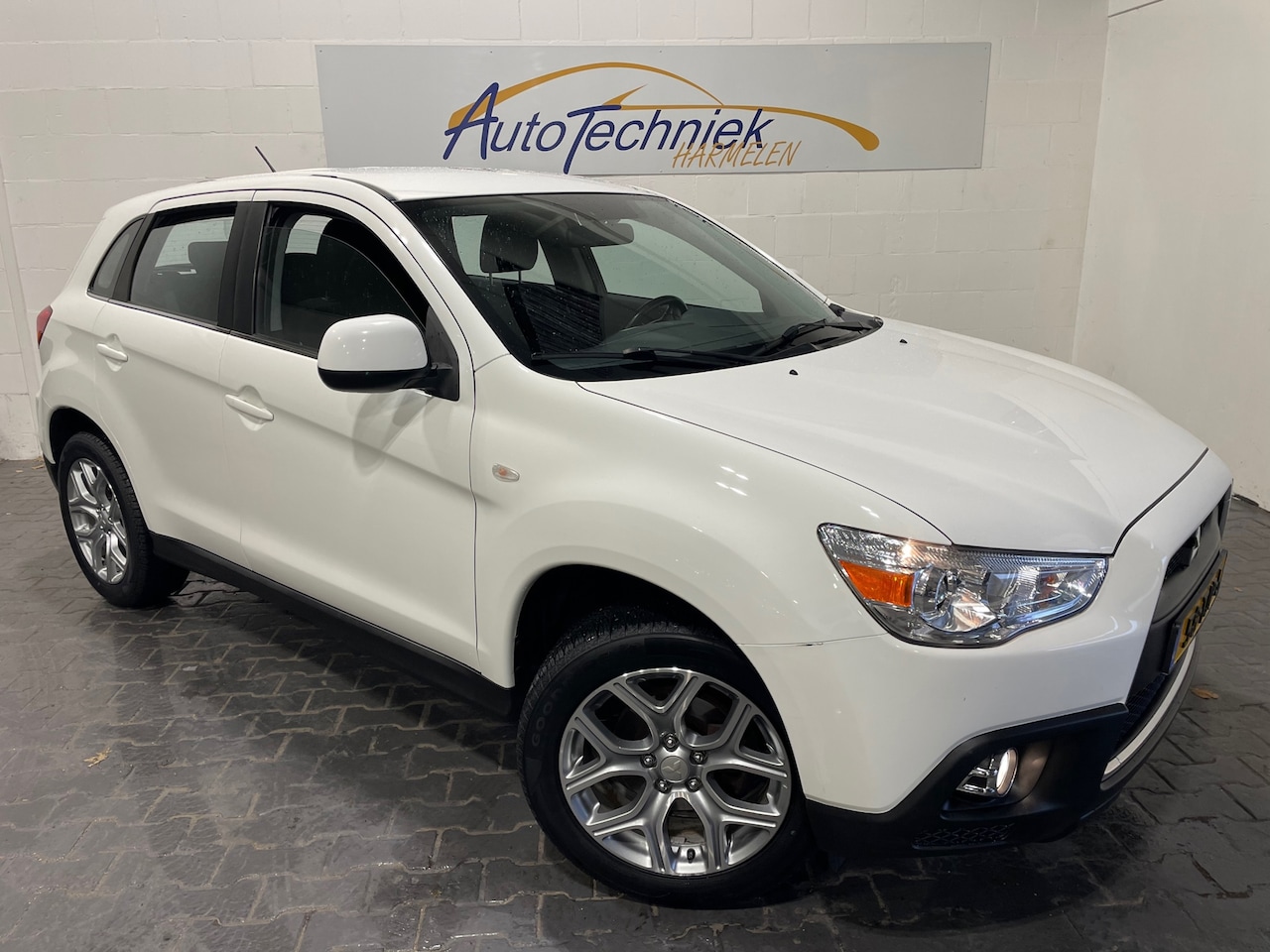 Mitsubishi ASX - 1.6 Edition ClearTec. *NL-Auto*Nw Allseason* - AutoWereld.nl