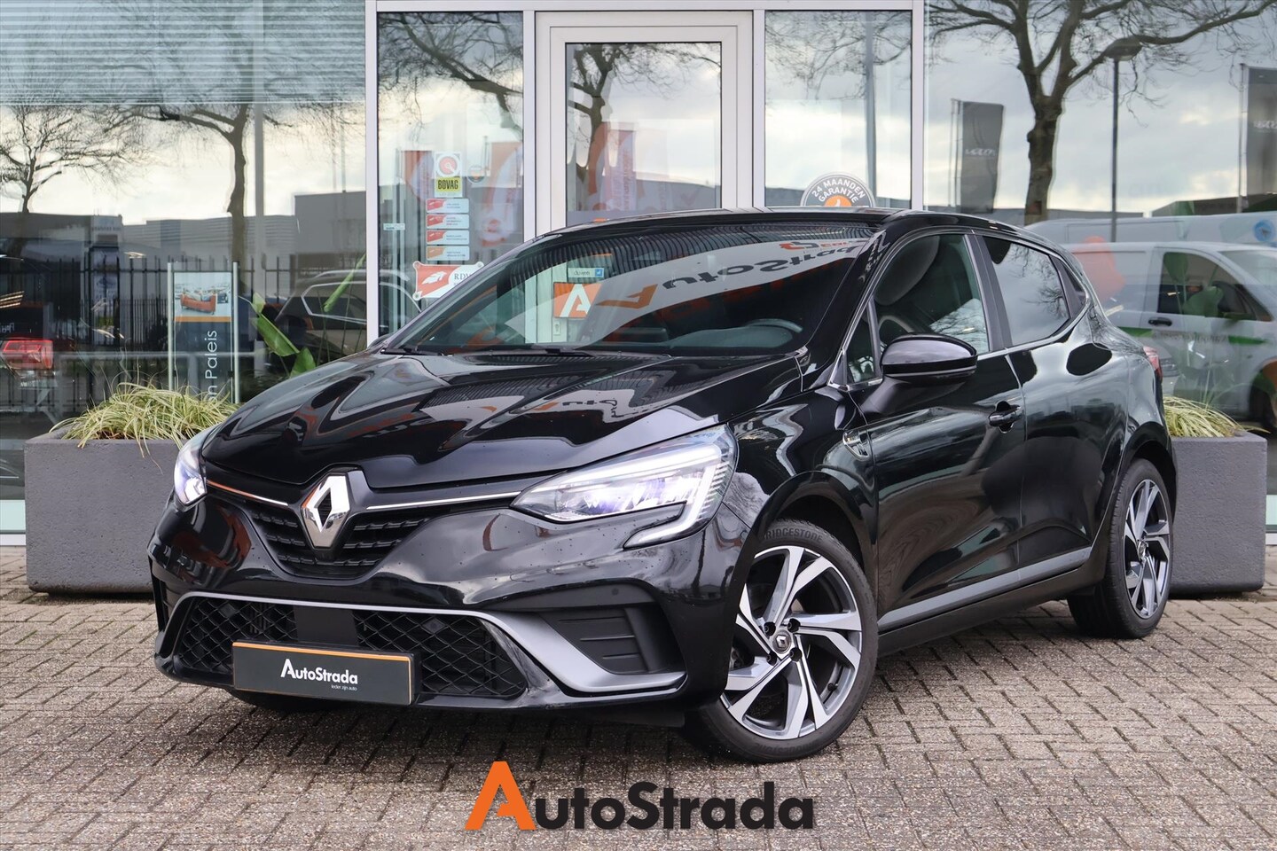 Renault Clio - 1.3 TCe RS LINE 130pk AUT I Carplay I Bose | Camera I Navi I Climate I Cruise I 1e eigenaa - AutoWereld.nl