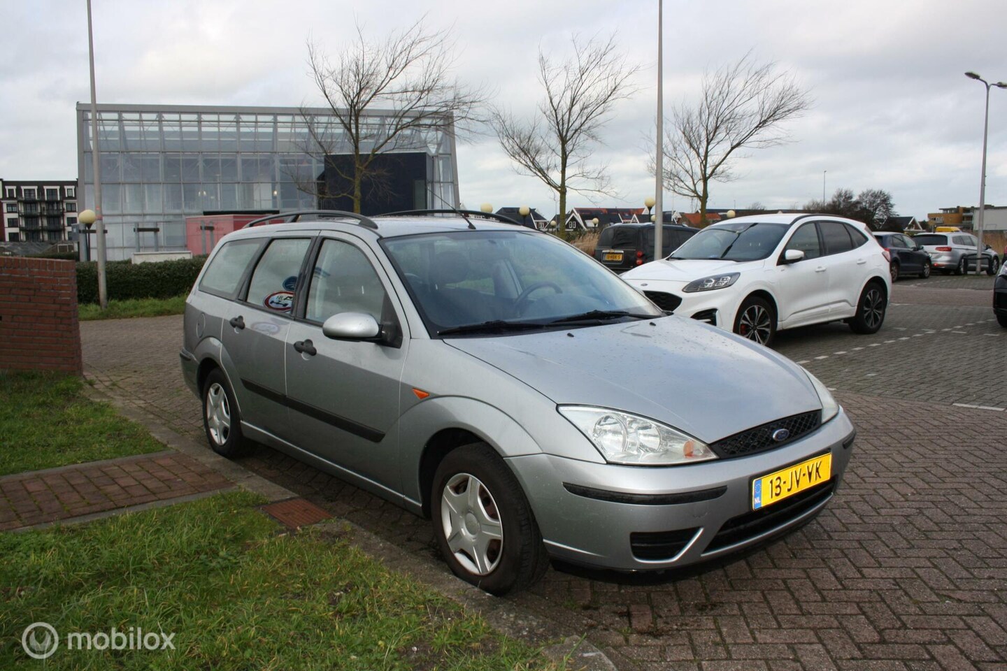 Ford Focus Wagon - 1.6-16V Trend 1.6-16V Trend - AutoWereld.nl