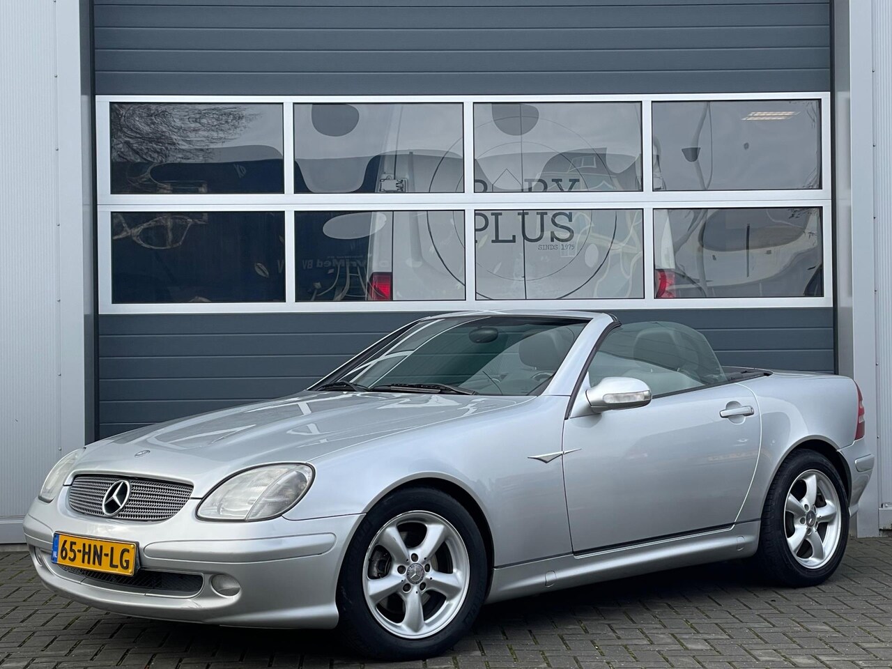 Mercedes-Benz SLK-klasse - 230 K. | Airco | Leder | Cruise control | Stoelverwarming - AutoWereld.nl