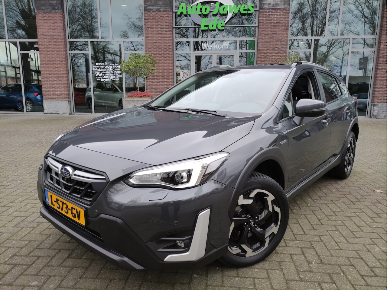 Subaru XV - 2.0i e-BOXER Premium Trekhaak - Schuif/Kanteldak - Leder - Camera V+A - Parkeersensoren V+ - AutoWereld.nl