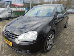 Volkswagen Golf - 2.0 FSI Sportline