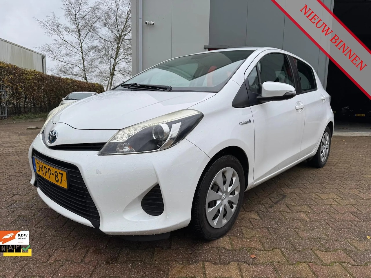 Toyota Yaris - 1.5 Full Hybrid Aspiration 1.5 Full Hybrid Aspiration - AutoWereld.nl