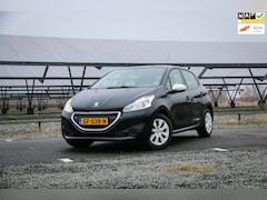 Peugeot 208 - 1.0 PureTech LIKE 2015 / Weinig km / 1 Jaar garantie