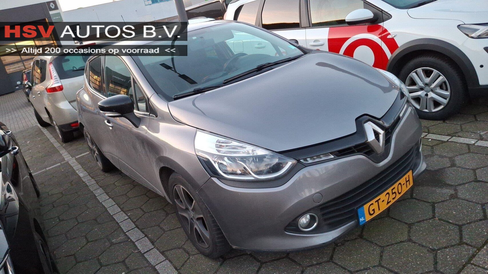 Renault Clio - 0.9 TCe ECO Night&Day navi LM airco 4-deurs - AutoWereld.nl