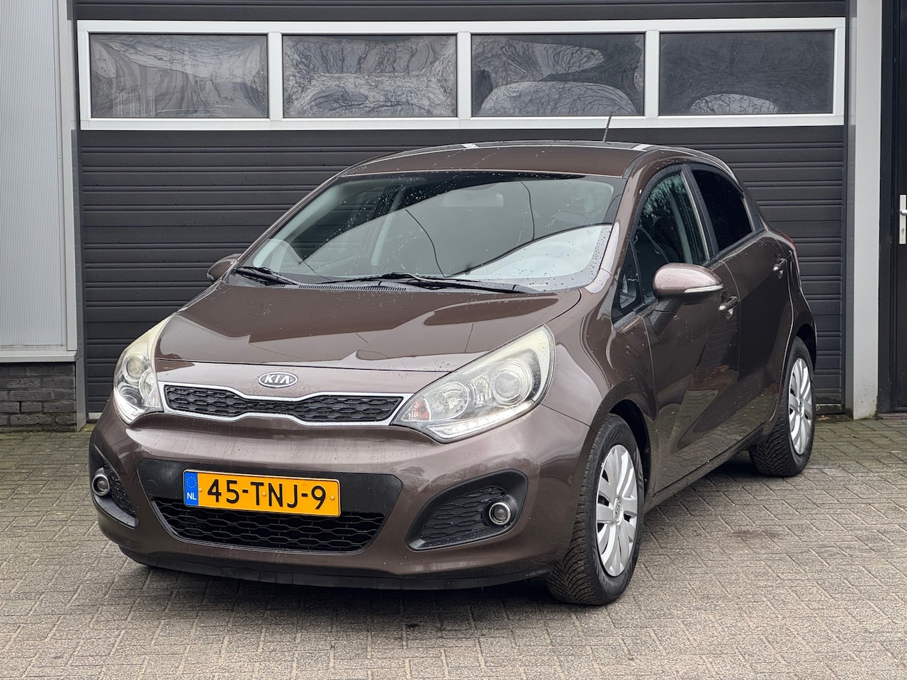 Kia Rio - 1.2 CVVT Plus Pack Airco, Elekr Ramen, NAP - AutoWereld.nl