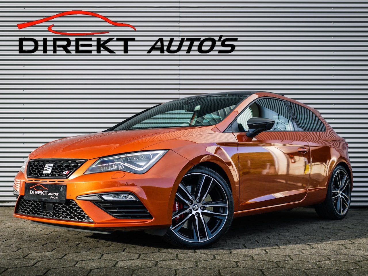 Seat Leon SC - 2.0 TSI CUPRA 300 PANO BEATS VIRTUAL KEYLESS CAMERA - AutoWereld.nl