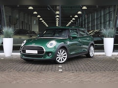 MINI Cooper - Hatchback Chili Automaat / Achteruitrijcamera / Comfort Access / LED / Park Assistant / Co