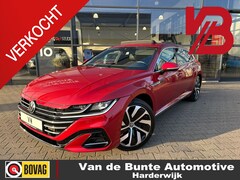 Volkswagen Arteon Shooting Brake - 1.4 TSI eHybrid R-Line Business+ *Trekhaak* Arteon Shooting Brake 1.4 TSI eHybrid R-Line B