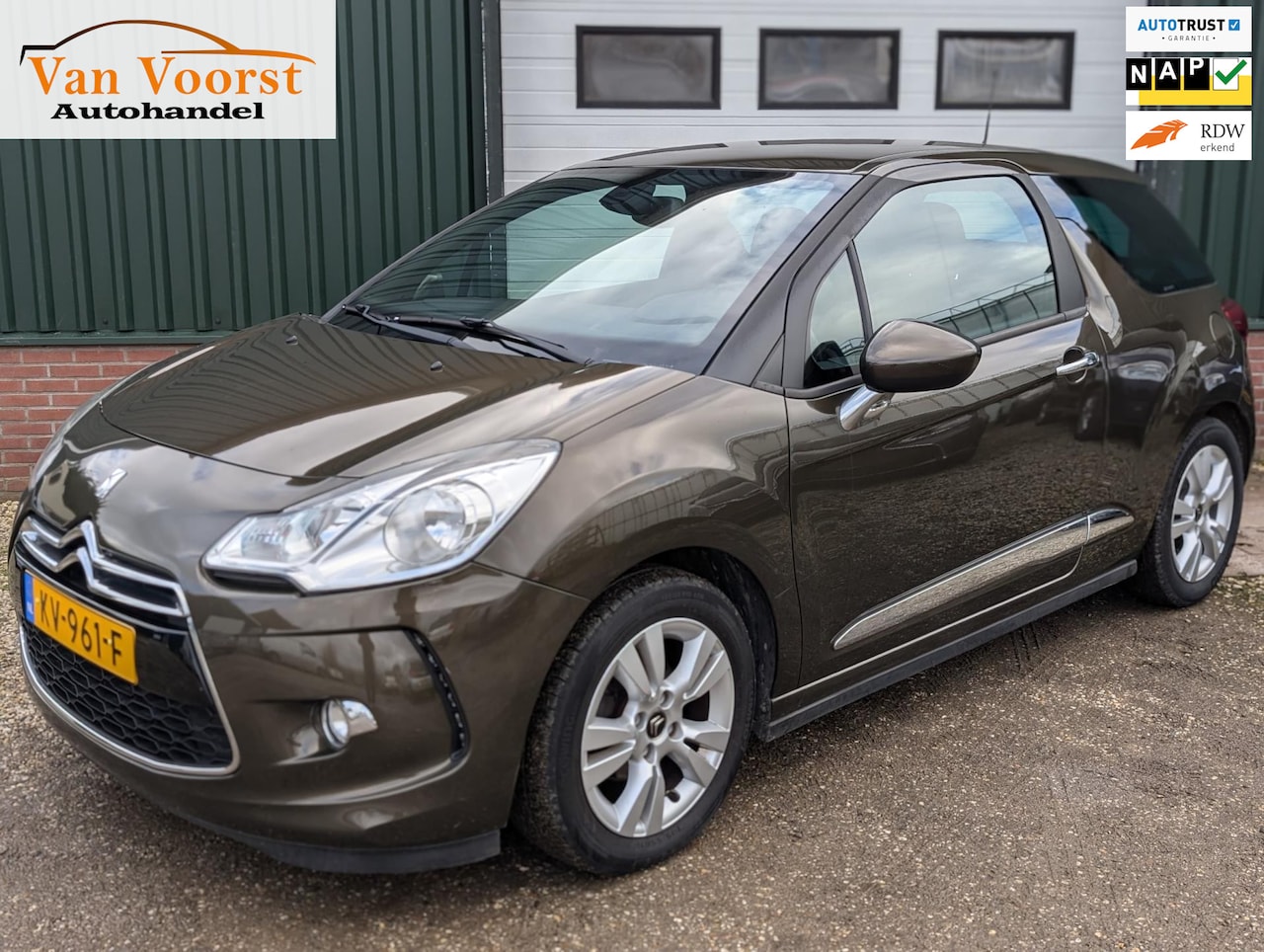 Citroën DS3 - 1.2 VTi Chic CLIMA APK RIEM VV. RIJKLAAR - AutoWereld.nl