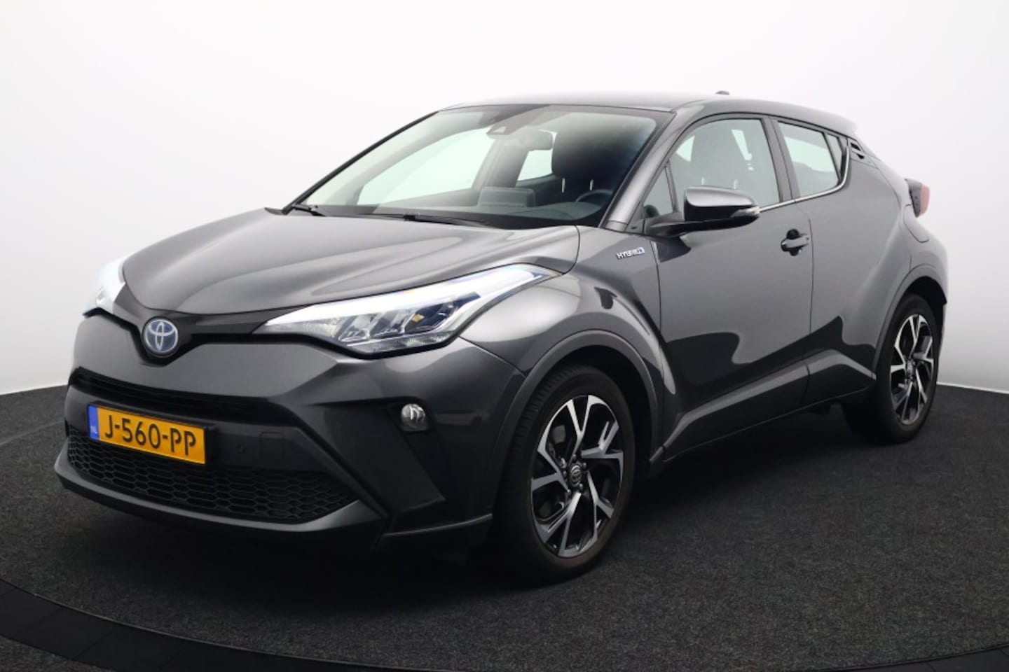 Toyota C-HR - 2.0 Hybrid Dynamic | Navigatie | Trekhaak | Cruise Control | Clima - AutoWereld.nl