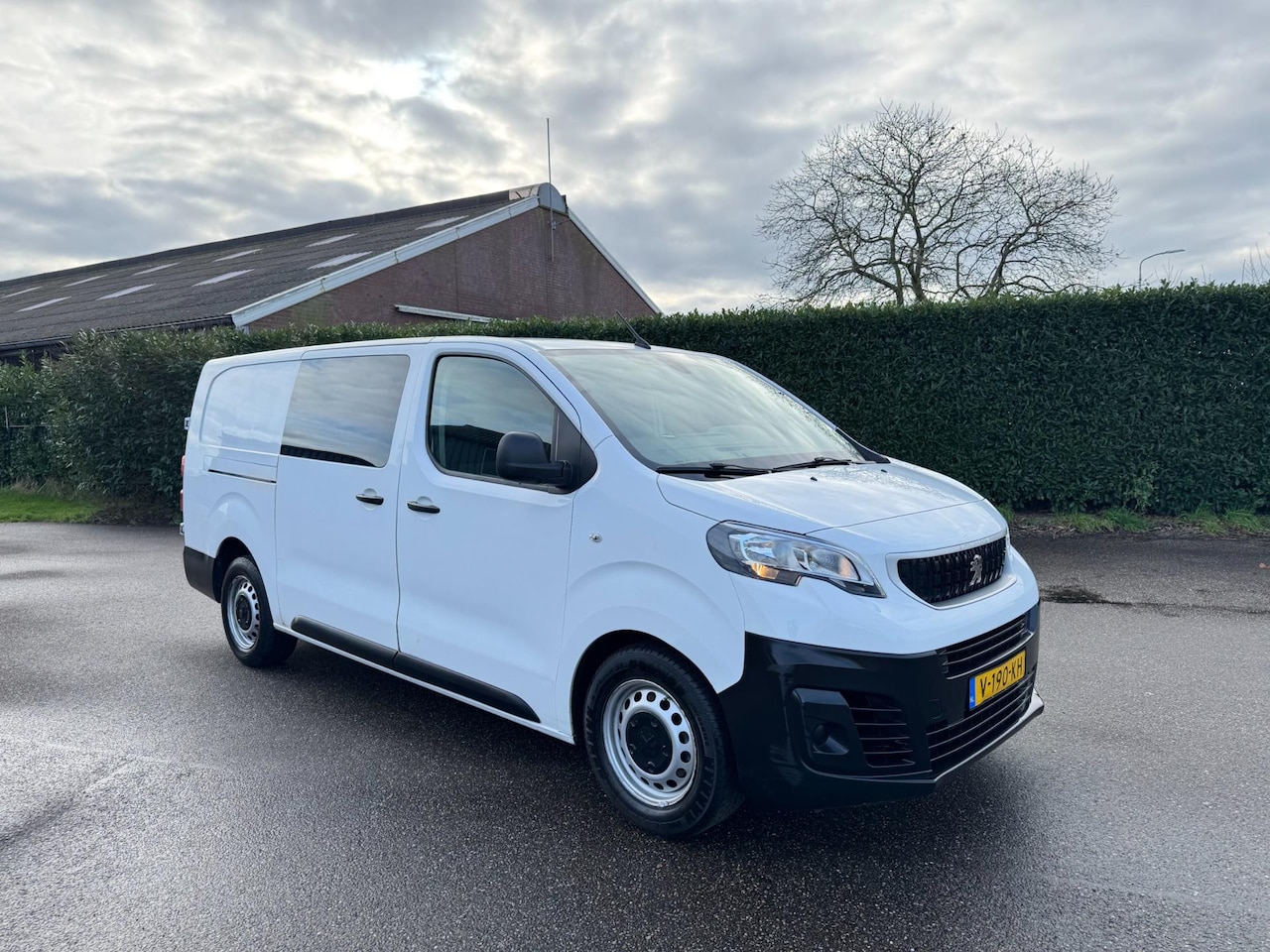 Peugeot Expert - 2.0 BlueHDI 120PK DC - LANG - AC - EURO 6 - AutoWereld.nl