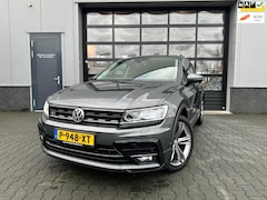 Volkswagen Tiguan - 2.0 TSI 4Motion Highline Business R-LINE