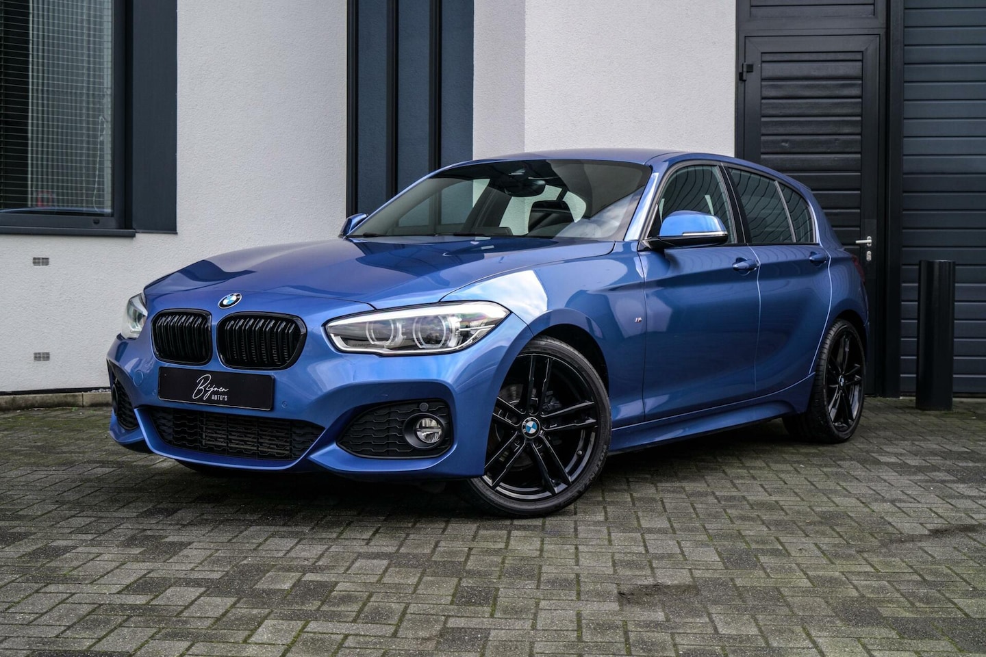 BMW 1-serie - 118i M Sport NAVI / PDC / ALCANTARA - AutoWereld.nl