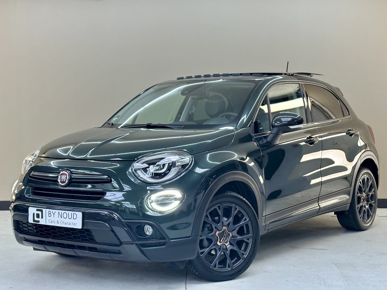 Fiat 500 X Cross - 1.0 GSE City Cross S-Design 1.0 GSE City Cross S-Design, 120Pk, 2019, 2de eigenaar, Panoramadak, Cruise control, Navig - AutoWereld.nl