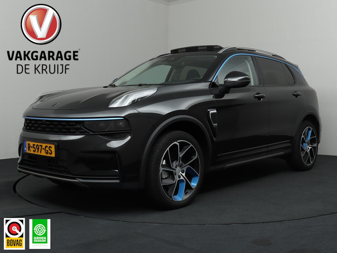 Lynk & Co 01 - 1.5 Plug-in Hybrid Trekhaak | Panoramadak | 360 graden cam | Virtual Cockpit | ACC MY22 - AutoWereld.nl