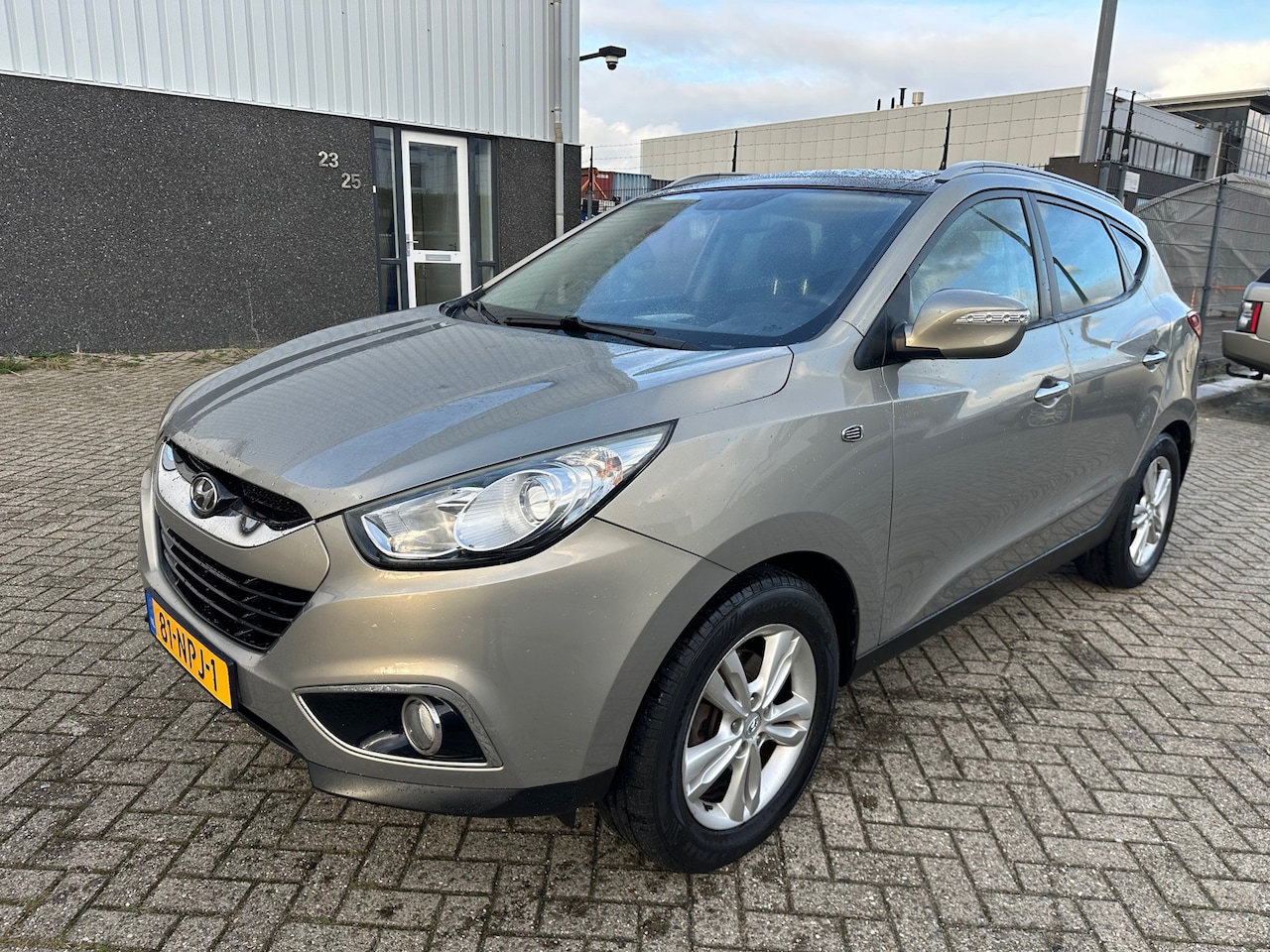 Hyundai ix35 - 2.0i Style 2010 Pano Navi Camera - AutoWereld.nl