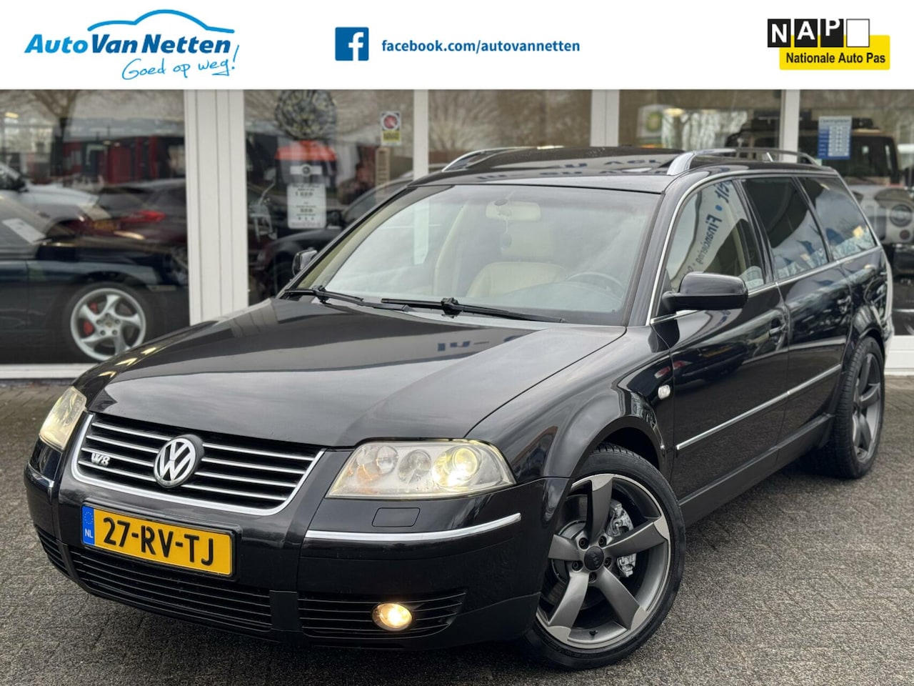 Volkswagen Passat Variant - 4.0 W8 4Motion 275pk Automaat,Sch.dak,Clima,Xenon, - AutoWereld.nl