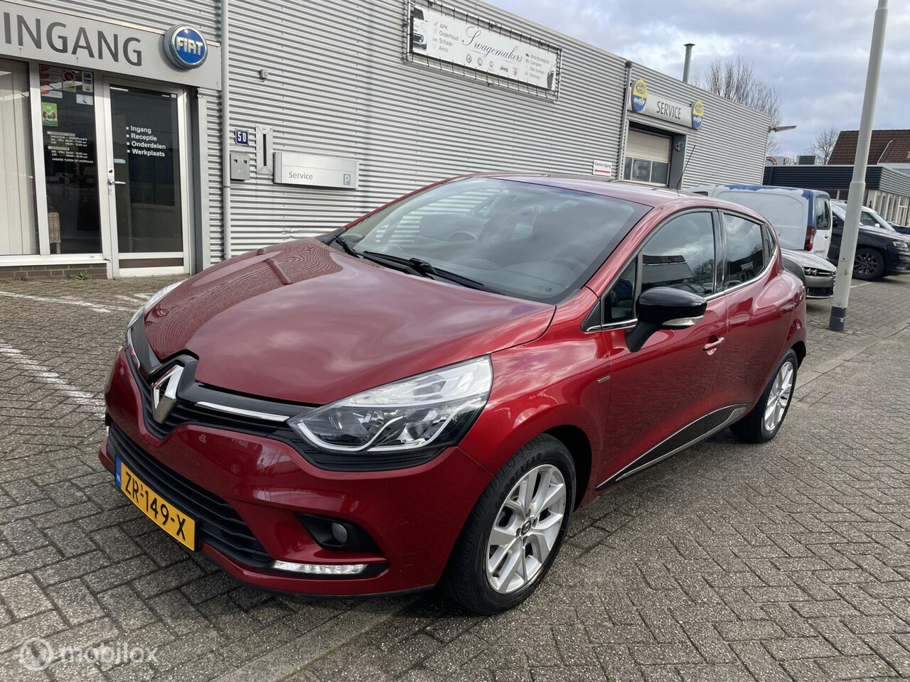 Renault Clio - 0.9 TCe Limited Dealer onderhouden - AutoWereld.nl