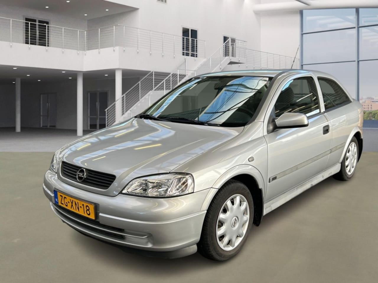 Opel Astra - 1.8-16V Club/LAAG KM - AutoWereld.nl