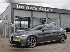 Alfa Romeo Giulia - 2.0T Sprint Panorama Veloce Stoelen Camera Navi