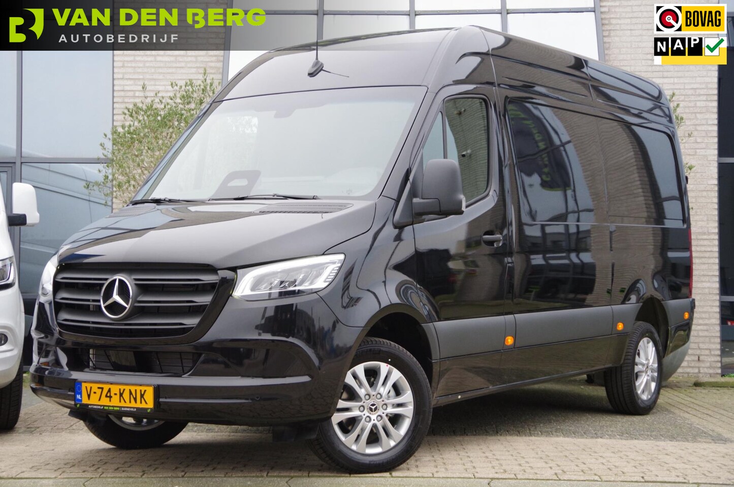 Mercedes-Benz Sprinter - 317 1.9 CDI L2 Pro FACELIFT (21-11-2024), AUT. LED, 3.5T TREKHAAK, CAMERA, CRUISE, CLIMA, - AutoWereld.nl