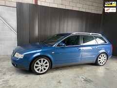 Audi A4 Avant - 1.8 Turbo Exclusive MT