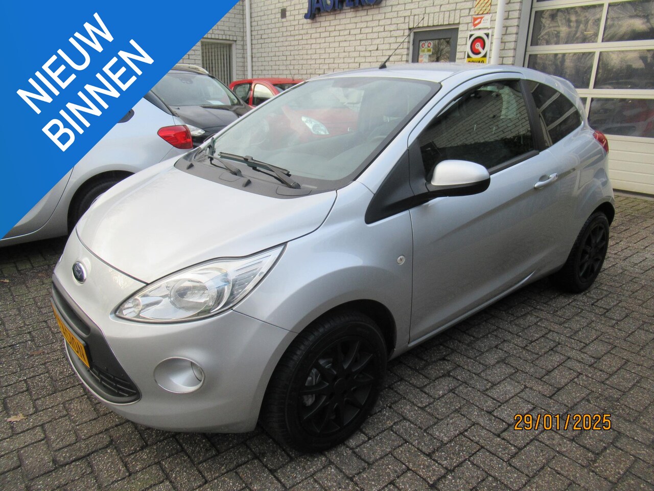 Ford Ka - 1.2 Cool & Sound - AutoWereld.nl