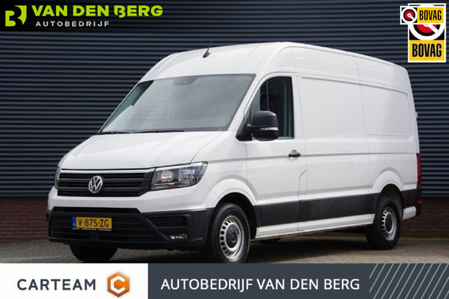 Volkswagen Crafter - 35 2.0 TDI L3H3(L2H2) 140PK AUT. CAMERA, NAVI, CRUISE, DAB, TREKHAAK, AIRCO, PARKEERSENSOR - AutoWereld.nl