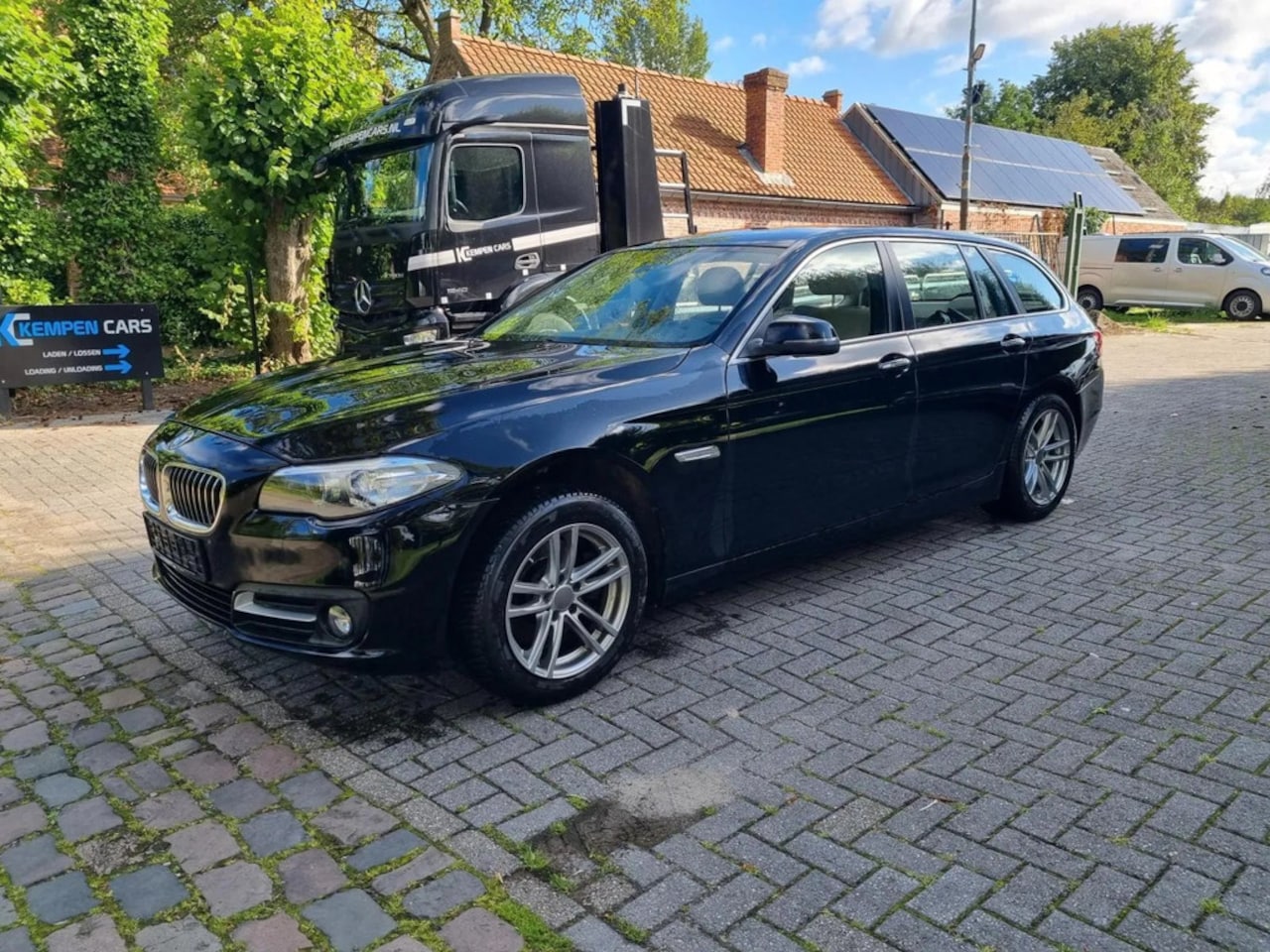 BMW 5-serie Touring - 520I Aut. Leder Xenon Stoelverw. - AutoWereld.nl