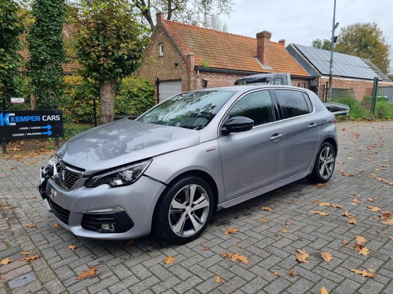 Peugeot 308 - GT Line Puretech 130 AUT - AutoWereld.nl