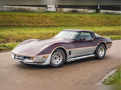 Chevrolet Corvette - C3 Targa Handgeschakeld