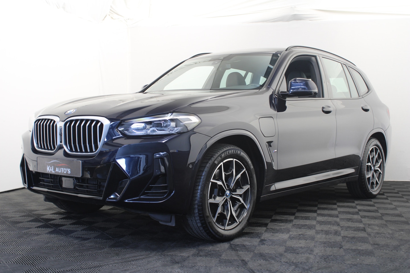 BMW X3 - xDrive30e High Executive M-sport |Camera|Navi|Leder| - AutoWereld.nl