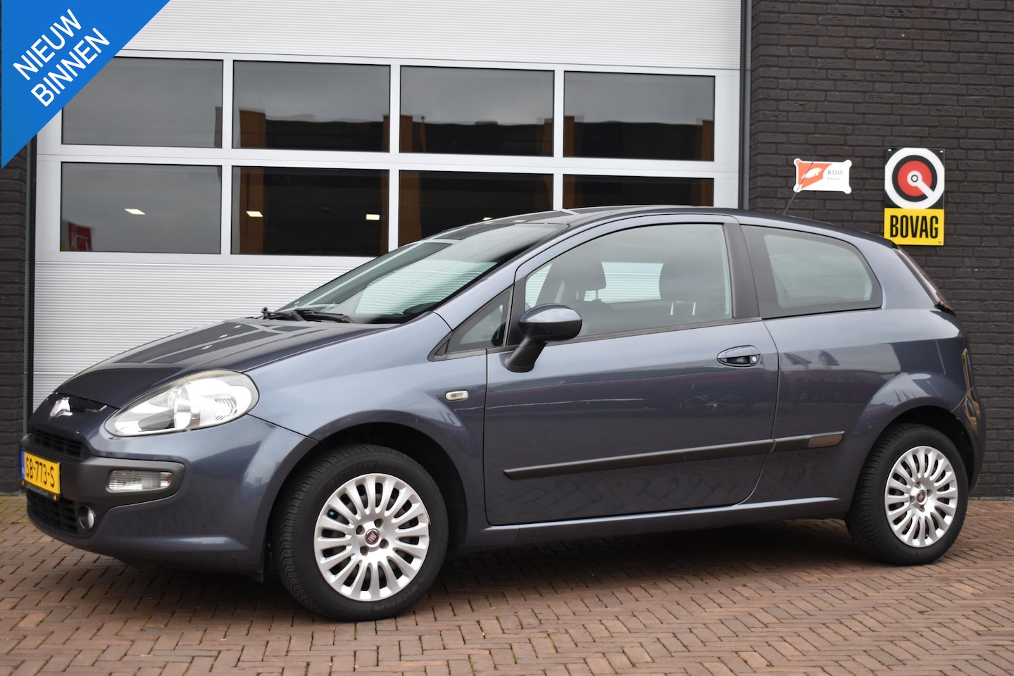 Fiat Punto Evo - 1.4 Dynamic | Airco | 133.141Km - AutoWereld.nl