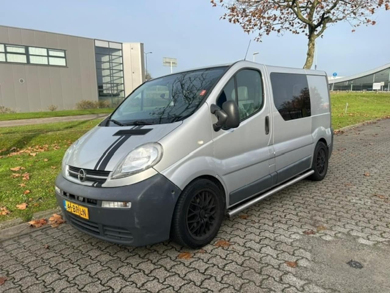 Opel Vivaro - 1.9 DI L1H1 DC Beschrijving lezen - AutoWereld.nl