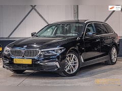 BMW 5-serie Touring - 520d High Executive|Dealer|Pano|ACC|