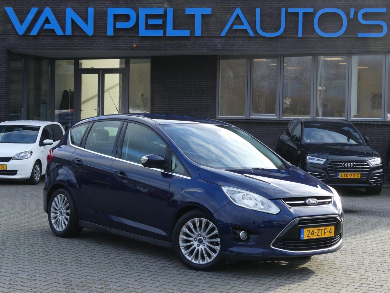 Ford C-Max - 1.0 125PK Titanium / Navigatie / PDC - AutoWereld.nl