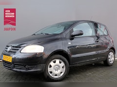 Volkswagen Fox - BWJ 2010 1.2 Trendline 55 PK Mooie km stand, nette auto