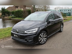 Volkswagen Touran - 1.5 TSI R-Line / 7persoons / Navi / Trekh