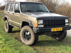Jeep Cherokee - 2.5i Jamboree