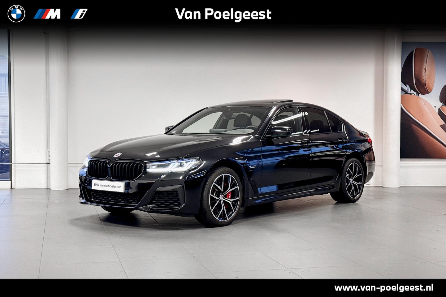 BMW 5-serie - 520e Business Edition Plus | M Sport | Glazen Panoramadak | Stoelverwarming | Achteruitrij - AutoWereld.nl