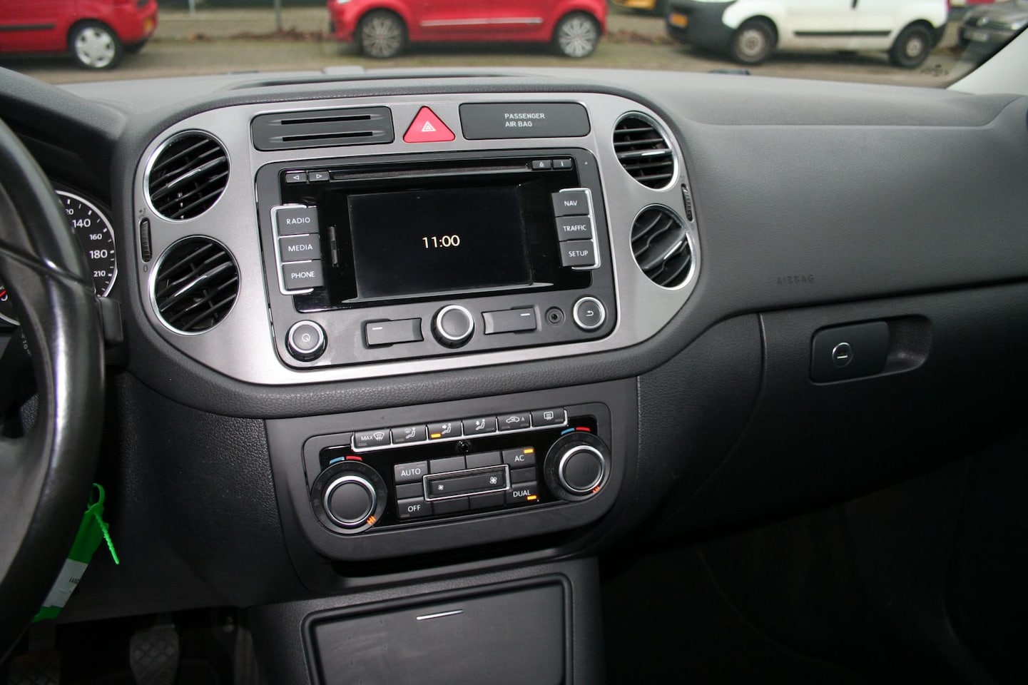 Volkswagen Tiguan - 1.4 TSI Sport&Style, navi, airco, cruise